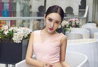 AISS爱丝(黄金版) – 等不及了！索菲的机械师套图更新，准备好洗眼喽！