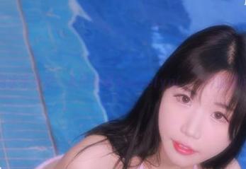 说到水手少女，美图都是Addielyn(에디린)的赠品！