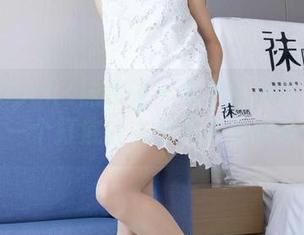 BoBoSocks袜啵啵 – 稚予的肉丝原图合集，一个打底让人停不下来的奇观！