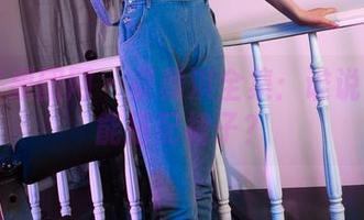 GIRLT果团网 – 莫雅淇全集：谁说丝袜只能搭配裙子？