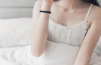 嗨，你见过定制的银丝旗袍吗？看我喵糖映画的图片就懂了