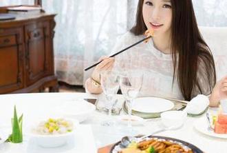 MiStar魅妍社 – 陆金佳Jessica的厨娘变形记：不只是一道美图，还是一面壁纸！