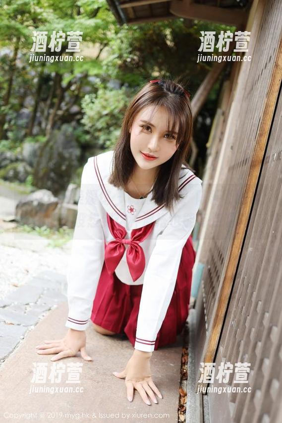 MyGirl美媛馆 - 制服加持，陈舒羽的写真图册，没想到这种混搭也能有点调调！