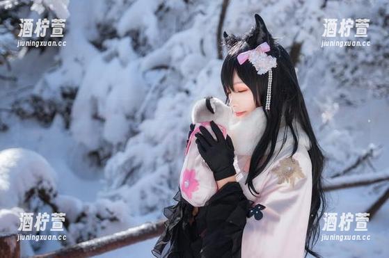 Neko薇薇的运动——这组美图，熟悉的校园气息一下子扑面而来，心里小鹿乱撞，谁能不爱呢？