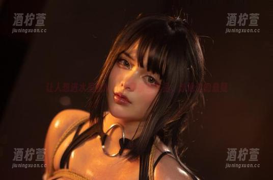 NinJa阿寨寨 让人想进水里的NinJa阿寨寨作品,泳池边的悬疑