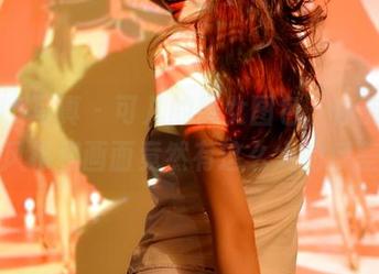 PANS写真 – 可儿的修女图包，你能想象这些风格和画面竟然有这么大的反差吗？