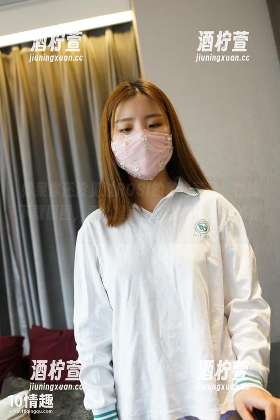 如果你还没见过ROSI的黑边蕾丝，在线下载原图，真心推荐，不然你会想，如果……