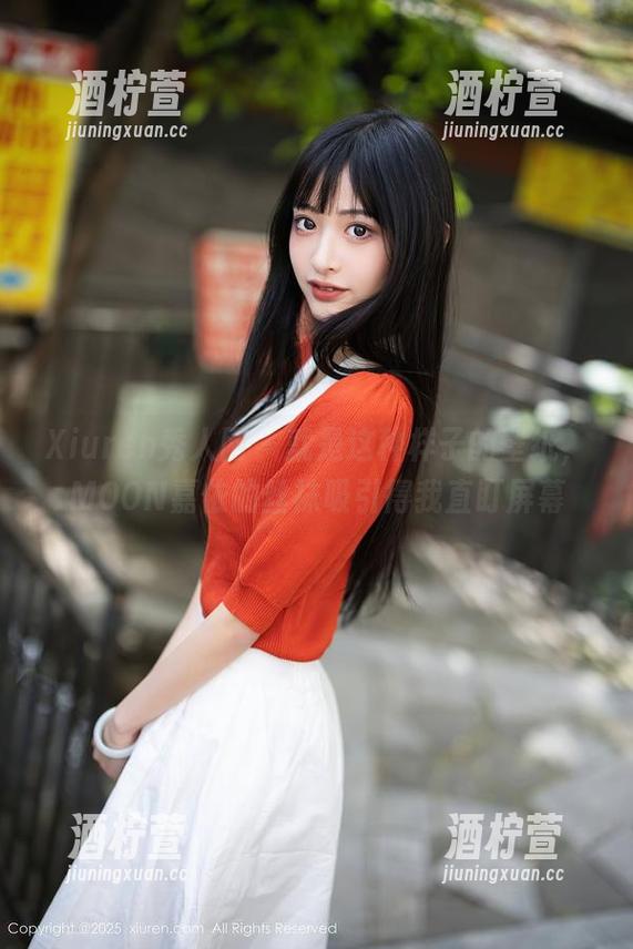 Xiuren秀人网 - 就是这种样子的壁纸，MOON嘉依的丝袜吸引得我直盯屏幕