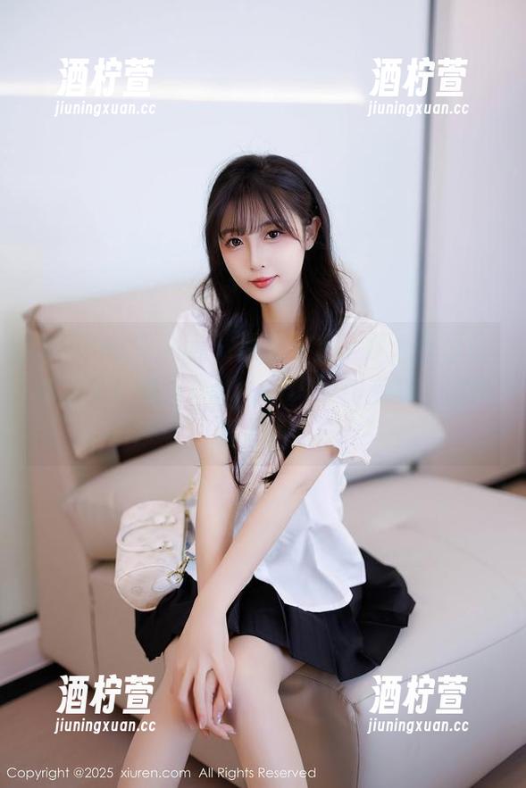 Xiuren秀人网-lingyu69 Xiuren秀人网 - 原图一出,整个画面都油亮了!感谢lingyu69的作品集,润物细无声!