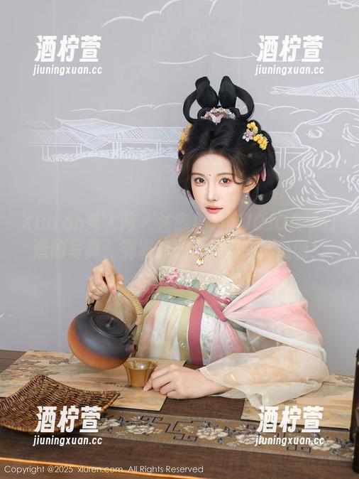 Xiuren秀人网 - 注意！喵喵JOJO亲手打造的写真，满满都是自我陶醉的低调！