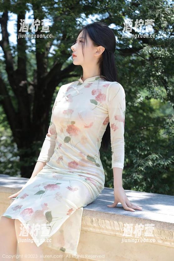 Xiuren秀人网 - 李佳芮Cherie旅拍全集——是不是走到哪里都是风景，思绪也在飘？