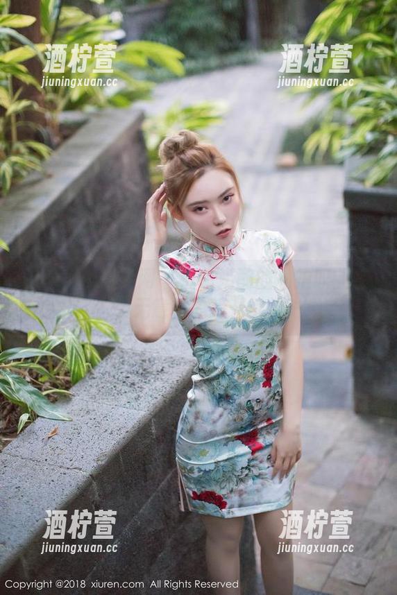 Xiuren秀人网-桃色奶酪 Xiuren秀人网 - 桃色奶酪的私拍职业装,毫无意外的提升欲望…