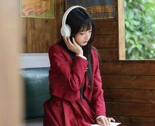 Xiuren秀人网 – 江淑影river最新写真集《日常》：这不是写真的！真的是我的真实写照！
