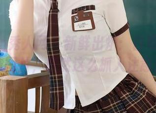 Xiuren秀人网 – 新鲜出炉：白琮瑗的棉袜图片，居然这么抓人注意！