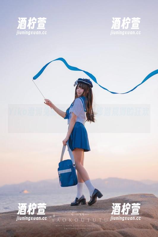 Yiko湿润兔的图包：业务部潜规则的狂欢现场