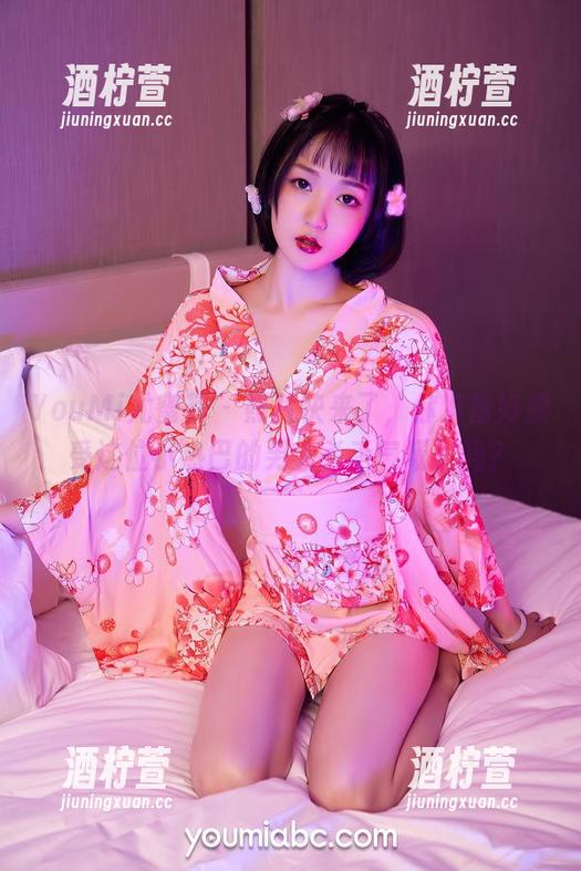 YouMi尤蜜荟 - 照片快来了，你准备好接受这位小热巴的男人杀手气场了吗？