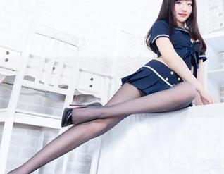 beautyleg – 无圣光之下，Sammi的白色写真竟然让我觉得有些娇憨，类似梦中的那种不知所措。