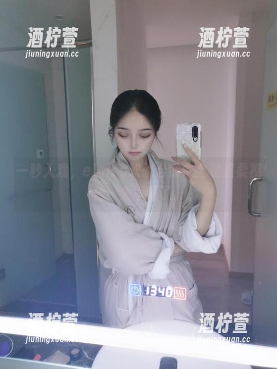 一秒入戏，eloise软软合集中全是温柔视角，太幸福了。