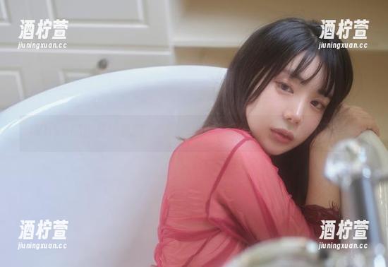 Wuyo的作品：私拍ने直击，风景那么美，我却凹不了型！