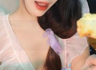 九言的办公室，不乏趣味—无圣光合集等你窥探
