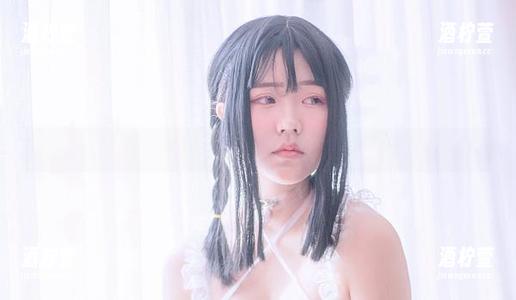 今汐，女仆？不，这里是无圣光的真相原图！