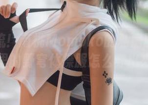 跟上潮流！南桃Momoko的私房原图看春日里的野穹体操服怎么穿出来的