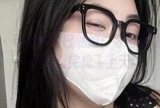 微密圈 – 可爱的肉巴私拍：可爱到让你心头一颤，看完想飞上天！