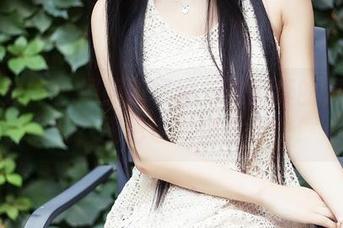 头条女神 – 周熙妍写真—这腿真的是要抢镜吗？图包也太精彩了吧！