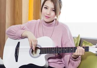 头条女神 – 蔡楠教你如何在图库下载‘西域湿娘’，快来收藏吧！