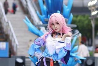 撇开杂念，妖君白研的能天使莫斯提马写真，只想分享不完的好奇！