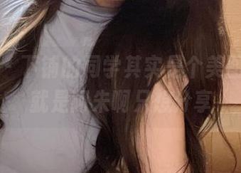 微密圈 – 下铺的同学其实是个美图博主，就是阿朱啊只想分享