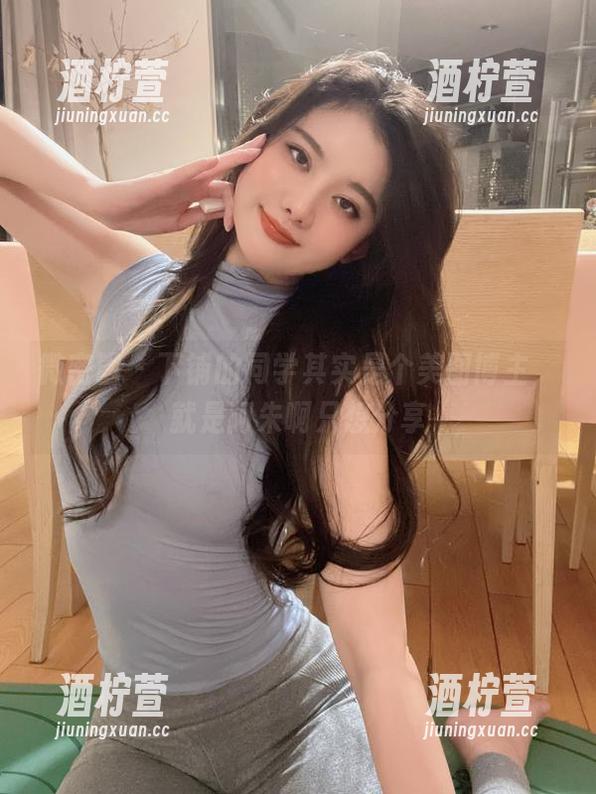 微密圈 - 下铺的同学其实是个美图博主，就是阿朱啊只想分享