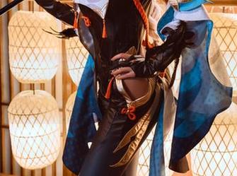每看一眼希希_啾的黑色内衣和罩衫套图，觉得心里那个小火苗都忍不住欢呼！