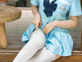 幼水铃衣的Miku，高清拍的每一张照片都像在无声地说，也许我就是那个特殊的存在？
