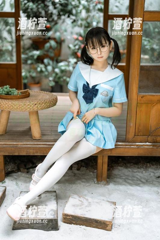 幼水铃衣的Miku，高清拍的每一张照片都像在无声地说，也许我就是那个特殊的存在？