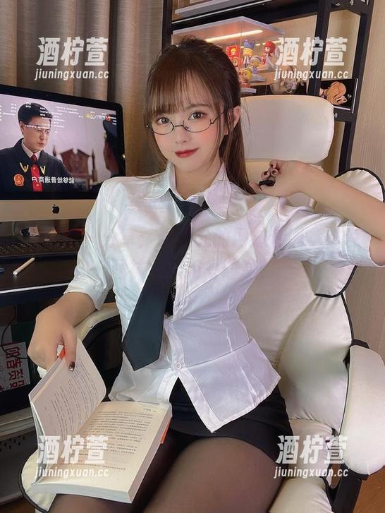 微密圈 - 分享：张思允的网袜套图，谁说网袜只能用来防寒？