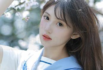 分享怡子yiii眼中的‘女孩’，唉，谁不想换换身份啊