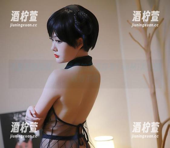 无圣光的玩耍：跟随您的蛋蛋探索YouMi尤蜜的透而不露