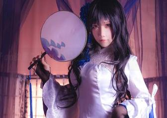 抱走莫子aa的黑色修女作品集：骚气十足，修女也可以在线抓宝！