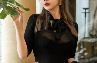 星颜社 – 由水花和清妙构成的泳装图集，谁能抗拒这样的清凉？