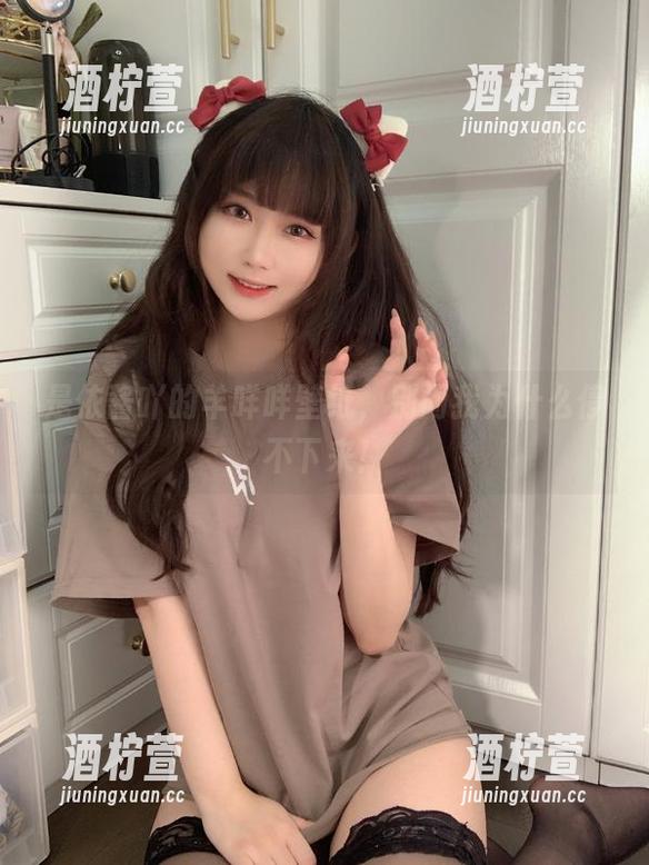 是依酱吖的羊咩咩壁纸，别问我为什么停不下来！