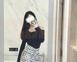 微密圈 – 有你喵泳装图包：逼你免费点赞，满意再闭嘴哦！
