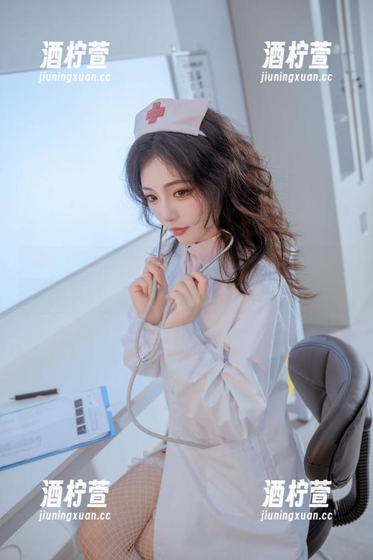 桃良阿宅你到底用了什么诀窍？双人cos的原图里藏着不少小心机。