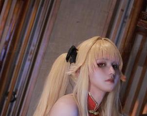 看！桜满三时的美图资源又上线了，“大凤恋慕伴侣”是不是有些“甜蜜一击”？