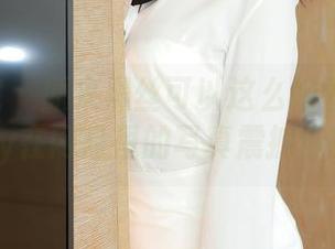 模范学院 – 原来黑丝可以这么好看？NaNa_baby在网盘里的写真震撼你的眼球！