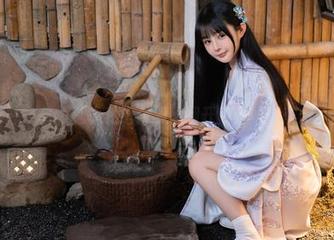 樱井宁宁的夏季私拍合集，翻开就开始想东想西。