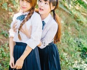 波萝社 – 最近没做什么，除了分享K8傲娇萌萌Vivian的高清美足……我该说什么呢？