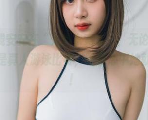 看吧，浅安安在“火华家竞泳”，无论Gewinner还是真人游泳比赛，在我心中她就是第一！