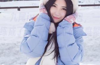 爱蜜社 – 九尾ivy的瑜伽图包，一不小心把姿势练成了，下一季的《家庭聚会》人气角色