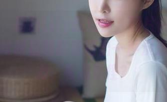 爱蜜社 – 莉莉Lily的短裤，图片依旧无圣光，轻松松松就能穿搭出一种淡淡的吸引力，有点奇怪？